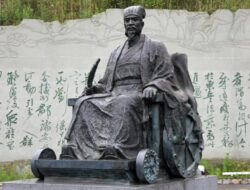 Zhuge Liang: A Brillant Strategist and Statesman