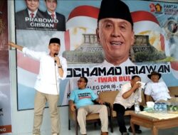 Tim Iwan Bule Berinteraksi Langsung dengan Masyarakat di Jawa Barat, Mulai dari Pedagang Kecil hingga Pengusaha UMKM, Mendengarkan Aspirasi mereka