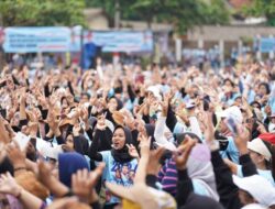 Warga Subang Bahagia Bertemu Prabowo dan Berdoa Untuk Kemenangan Satu Putaran