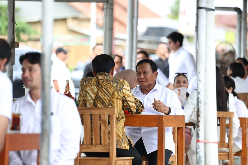 Mampir Makan Bakso Bersama Jokowi dan Prabowo, Doa untuk Kesuksesan Usaha Kuliner Sholeh