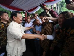 Setiap Kali Berinteraksi dengan Rakyat, Kekuatan Saya Bertambah – Prabowo