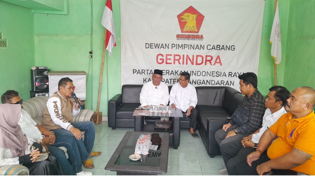 Dadang Solihat mencalonkan diri sebagai Bacabup di Partai Gerindra Pangandaran