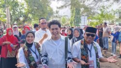 Cakra Khan Mendukung Pasangan Citra-Ino dalam Pendaftaran ke KPU Pangandaran