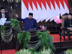 Reformulate the title here:
Plenary Session of the MPR for the Inauguration of President and Vice President-Elect 2024-2029 Term at Nusantara Building, Senayan, Jakarta on October 20, 2024