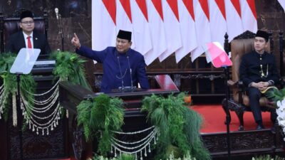 Reformulate the title here:
Plenary Session of the MPR for the Inauguration of President and Vice President-Elect 2024-2029 Term at Nusantara Building, Senayan, Jakarta on October 20, 2024