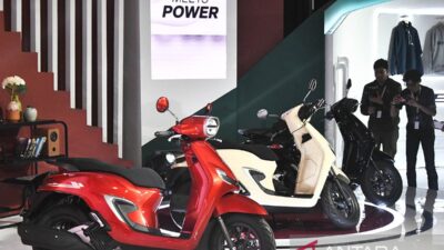 Bahaya Mematikan Mesin Motor Matic dengan Standar